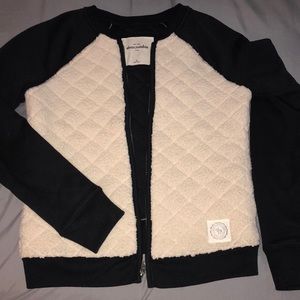 Abercrombie Quilted Jacket 😍👍🏻